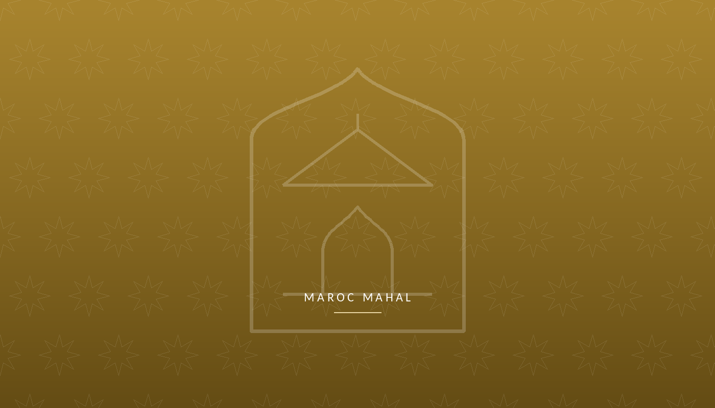 Dinanderie marocaine - plateaux et théières en cuivre ciselé